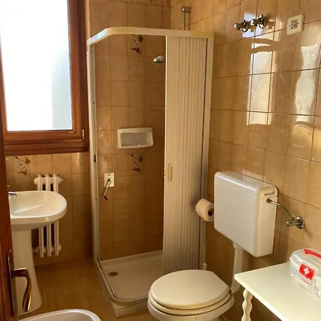 Casa Ada Apartment *